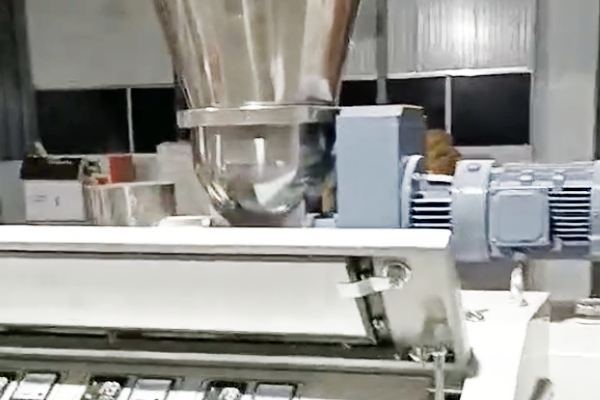 PVC pelletizing customer factory test machine.mp4